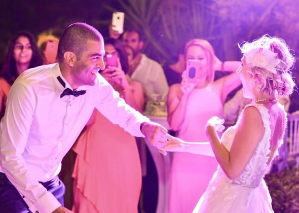 Ünlü çiftin düğününde pasta yerine bakın ne geldi! - Sayfa 5