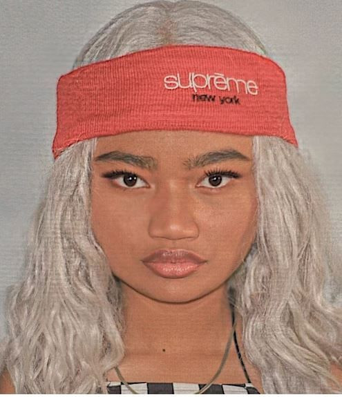 Suç işlediğine inanamayacağınız sabıkalı güzeller! - Sayfa 13