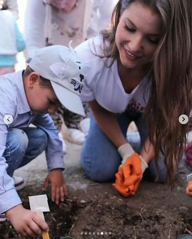 Amanda Cerny Kapadokya’da köy okulu boyadı! - Sayfa 5