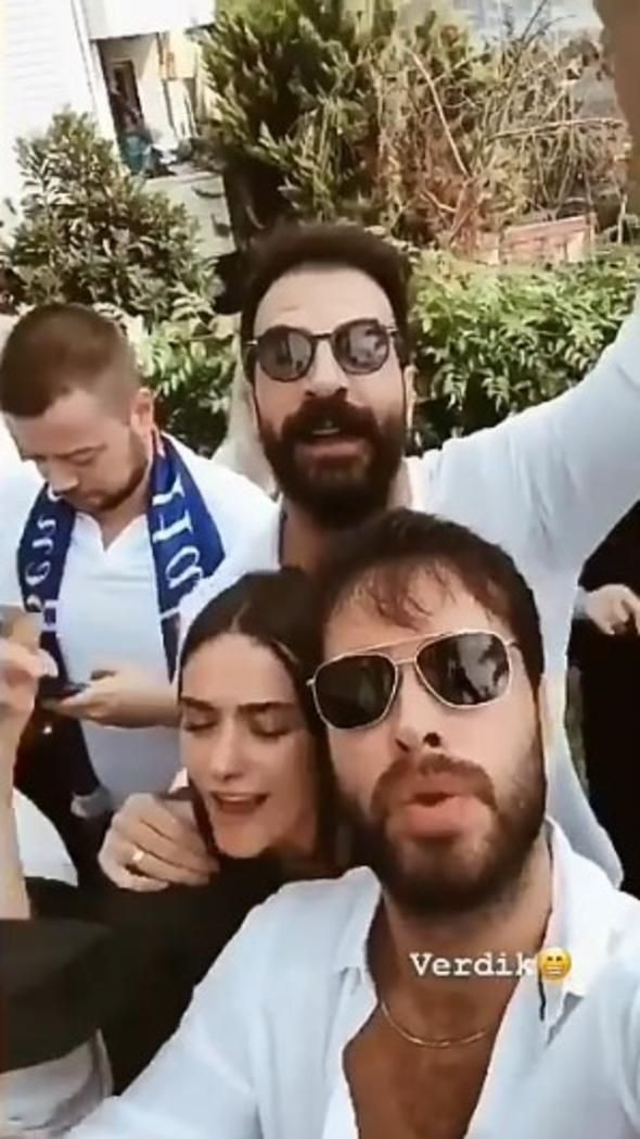 Bensu Soral, Hakan Baş ile evlendi! - Sayfa 6