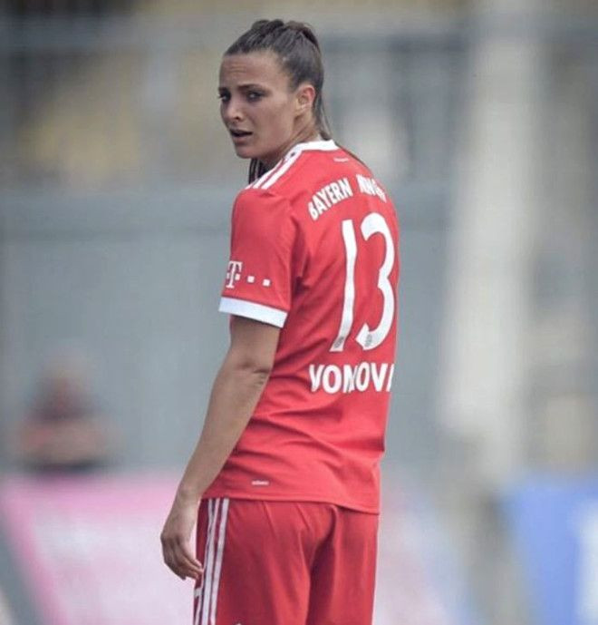 Bayern Münihli futbolcular dünyaevine girdi! - Sayfa 11