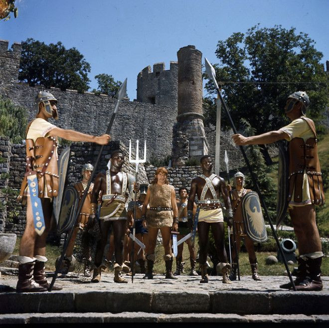 Tarkan filminden hiç görmediğiniz kareler! - Sayfa 19