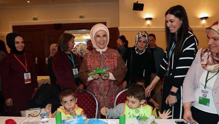 Emine Erdoğan AK Parti'li kadınlarla buluştu! - Sayfa 7