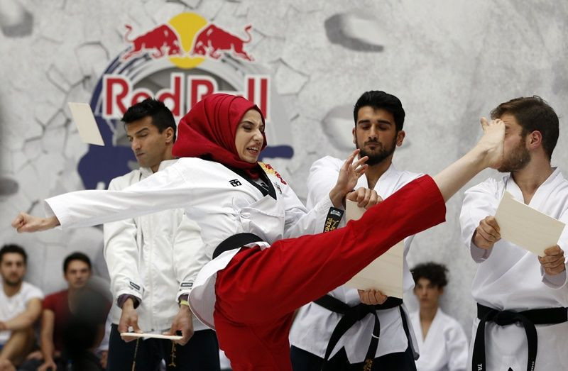 "Uçan tekmeler" başkentte buluştu... - Sayfa 16