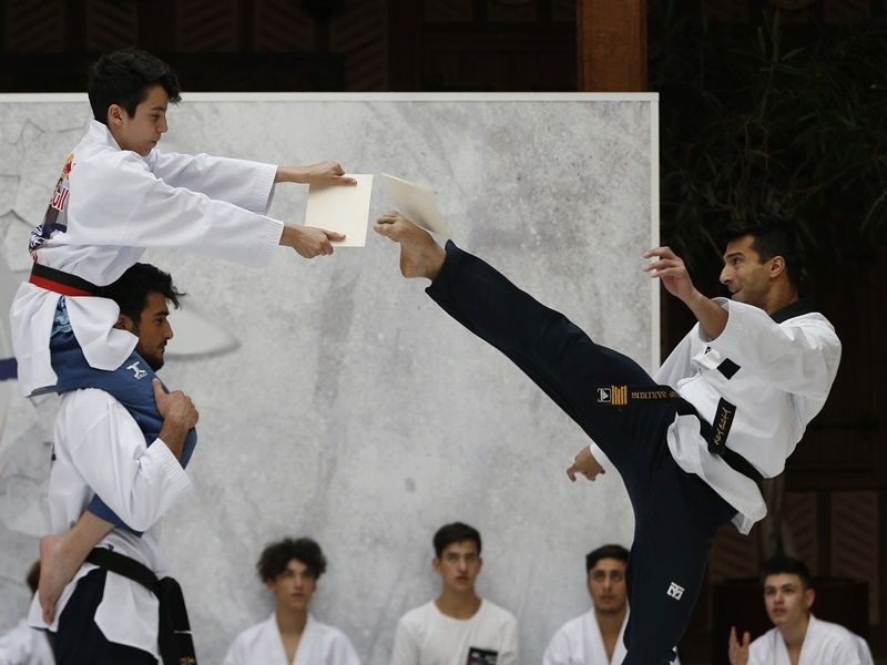 "Uçan tekmeler" başkentte buluştu... - Sayfa 17