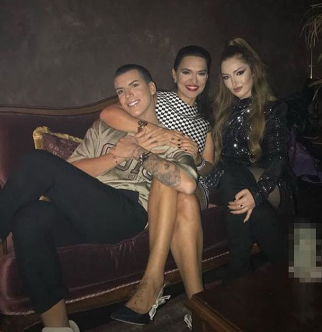 Danla Bilic yeni yaşına ünlü isimlerle girdi! - Sayfa 5