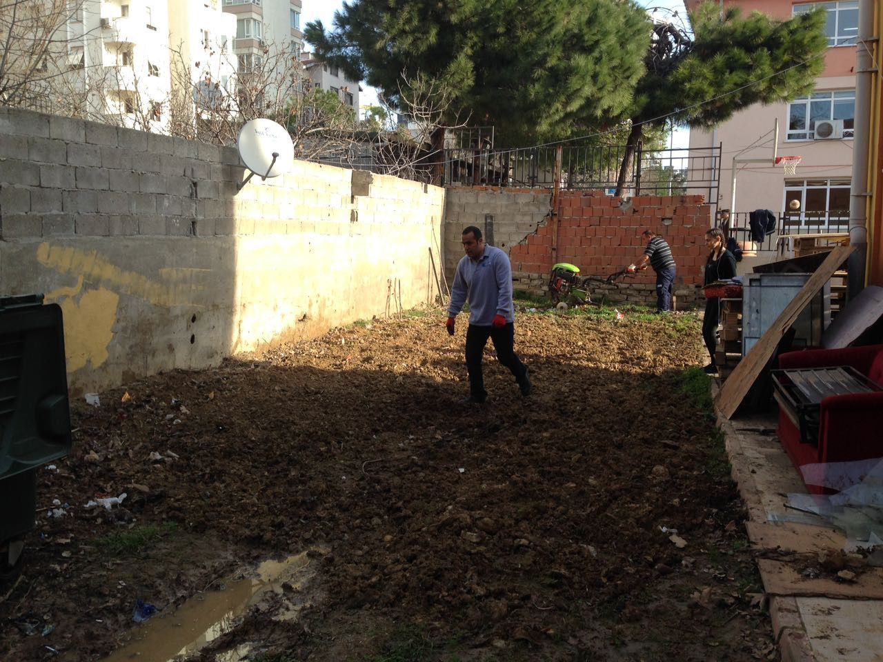 Mezbelelikten yemyeşil bir bahçe çıkardılar! - Sayfa 6