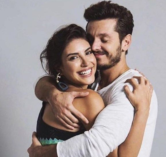 Barış Yurtçu ile Deniz Baysal nişanlandı! - Sayfa 8