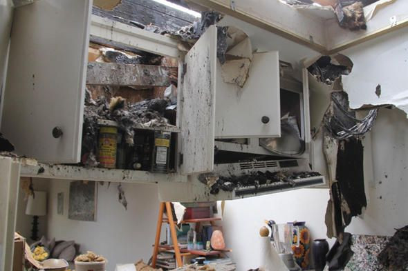 Ünlü oyuncunun evi tanınmayacak hale geldi! - Sayfa 6