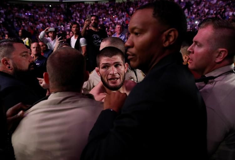 "Evinizde sıkı bir dövüşçü olun, kocanızın işini bitirin" - Sayfa 6