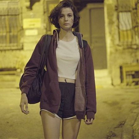 Fi'nin güzel oyuncusu 'Deli'de başrol oynayacak! - Sayfa 10