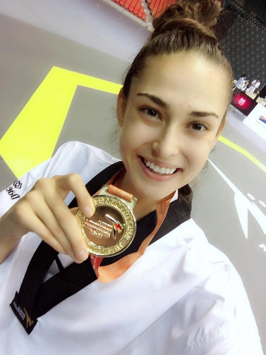 İrem Yaman 'Yılın En Stil Sahibi Kadını' ödülüne aday! - Sayfa 6