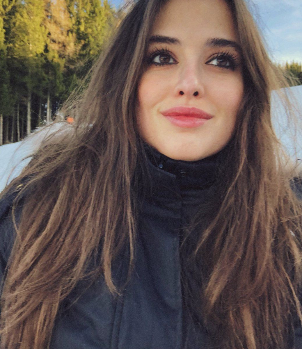 Elif Aksu aradığı aşkı yine bulamadı! - Sayfa 20