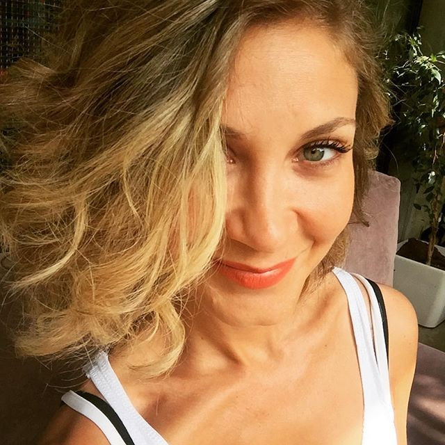 İlker Kaleli, güzel oyuncuyla aşk yaşıyor! - Sayfa 16