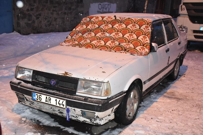 Kars'ta araçlarını soğuktan böyle korudular... - Sayfa 5