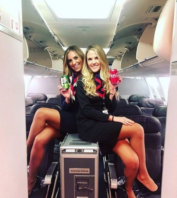 Hosteslerin yolculuk sonrası pozları! - Sayfa 6