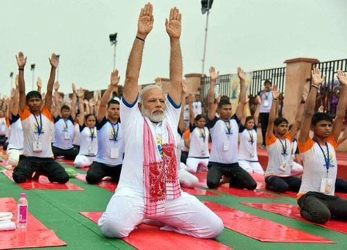 Okuldan ödev istediler! Nükleer bomba yaptı - Sayfa 16