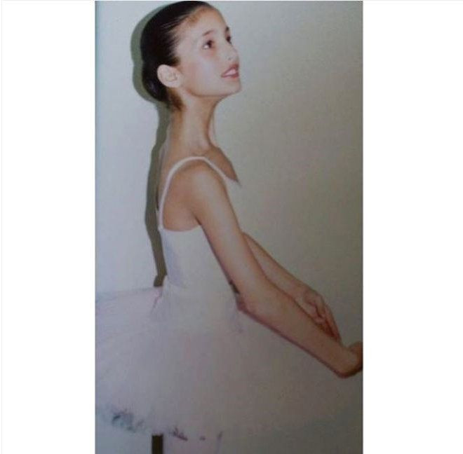 O 'Neşecik' şimdi Türkiye'nin en ünlü şarkıcılarından biri! - Sayfa 10