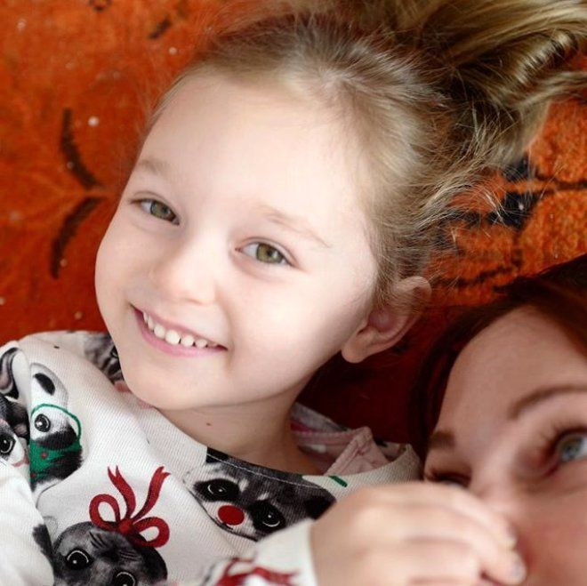 O 'Neşecik' şimdi Türkiye'nin en ünlü şarkıcılarından biri! - Sayfa 19