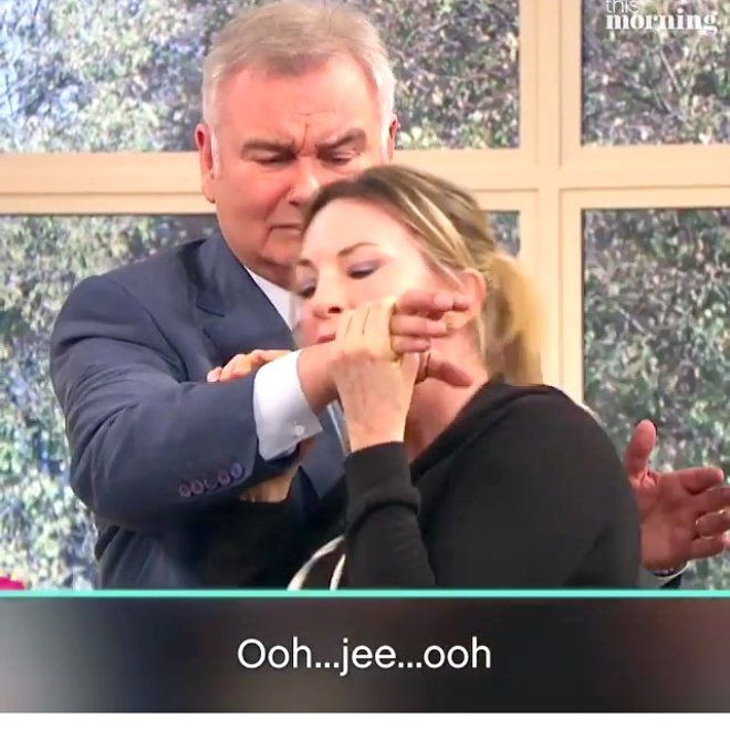 Ünlüler kendini ısırtmak için bu kadına gidiyor! - Sayfa 14