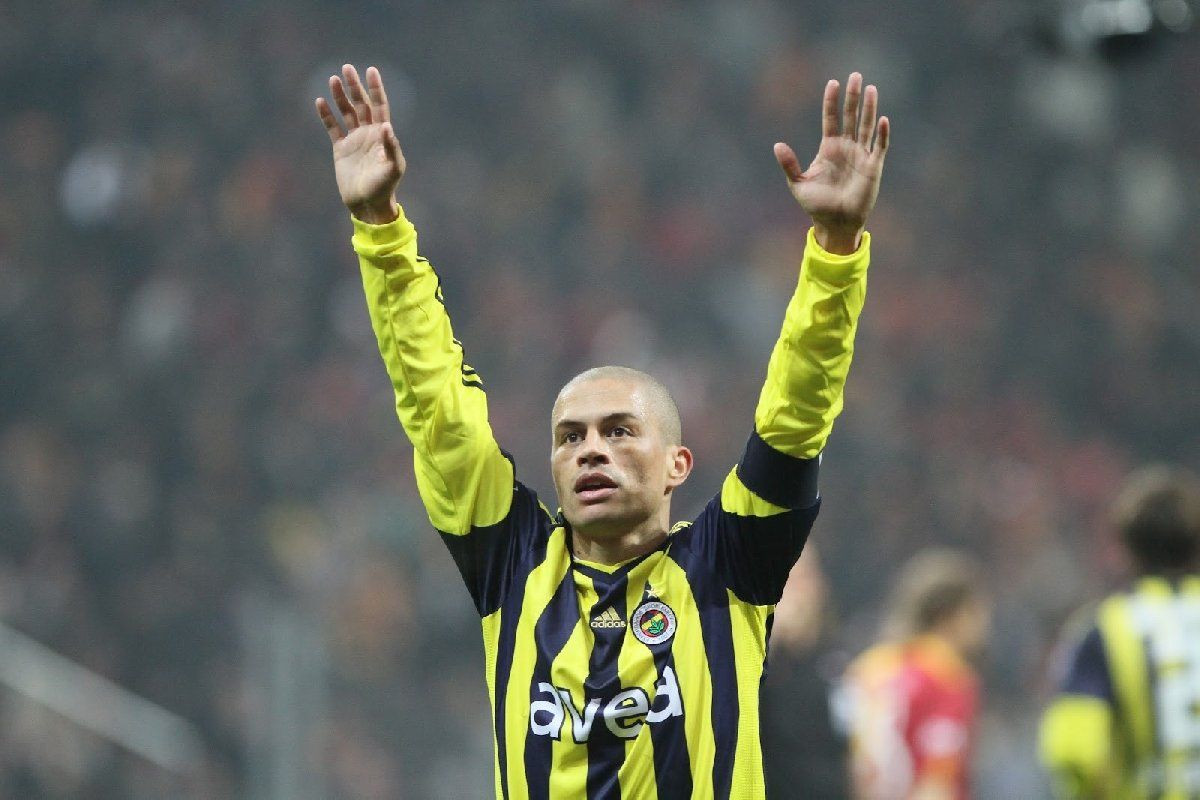 Alex'ten yıllar sonra gelen itiraf! - Sayfa 16