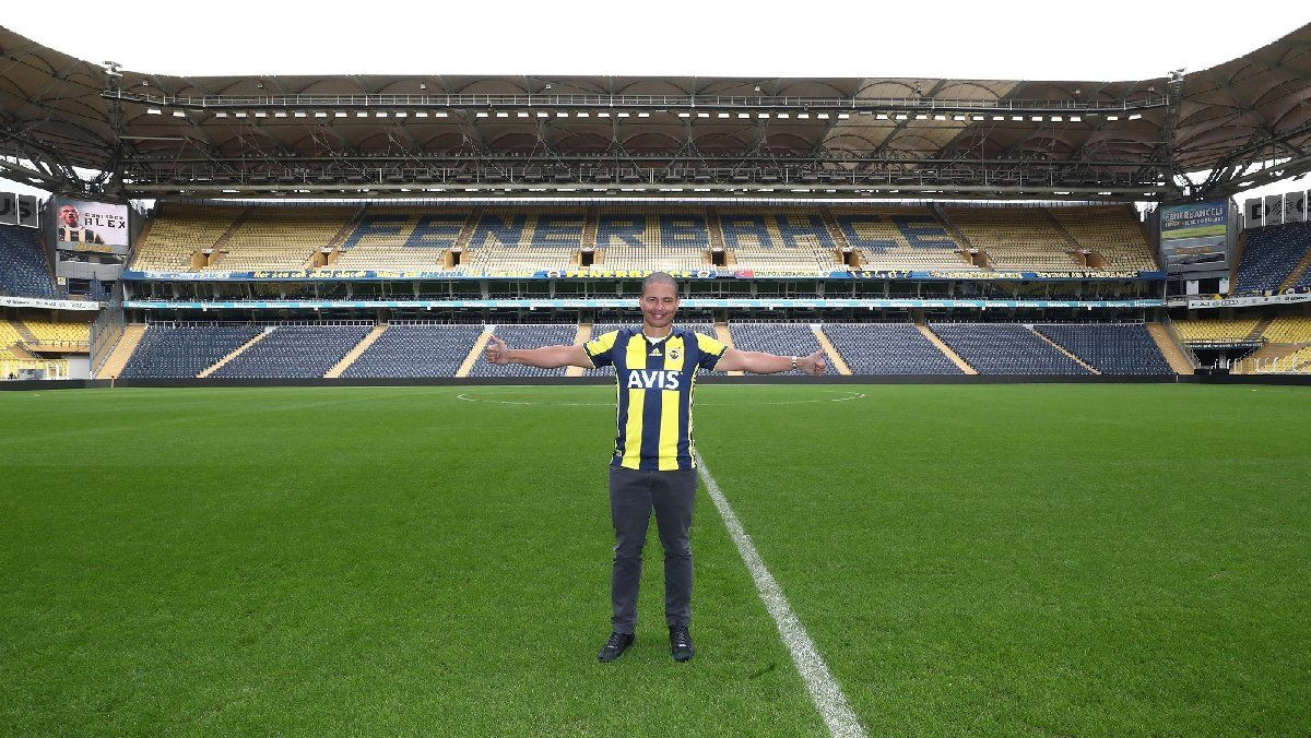 Alex'ten yıllar sonra gelen itiraf! - Sayfa 22