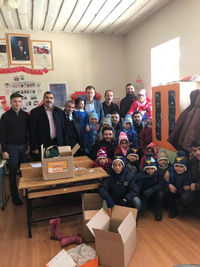 AK Parti Gençlik Kolları'ndan miniklere sürpriz! - Sayfa 14