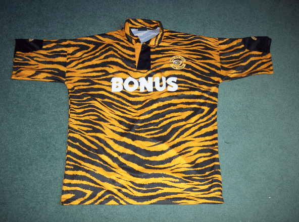 İşte 90'lı yılların en ilginç formaları! - Sayfa 7