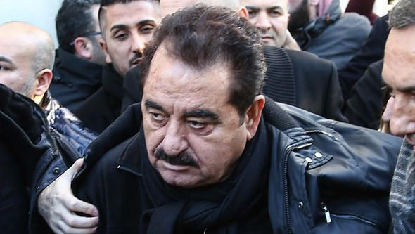 Ünlü oyuncu takipçisine ateş püskürdü: Gece gece... - Sayfa 10