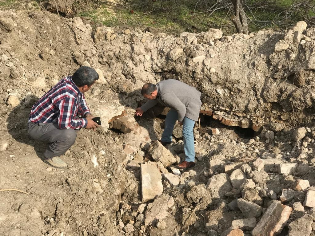 Tarla düzeltirken kepçeye takıldı! - Sayfa 8