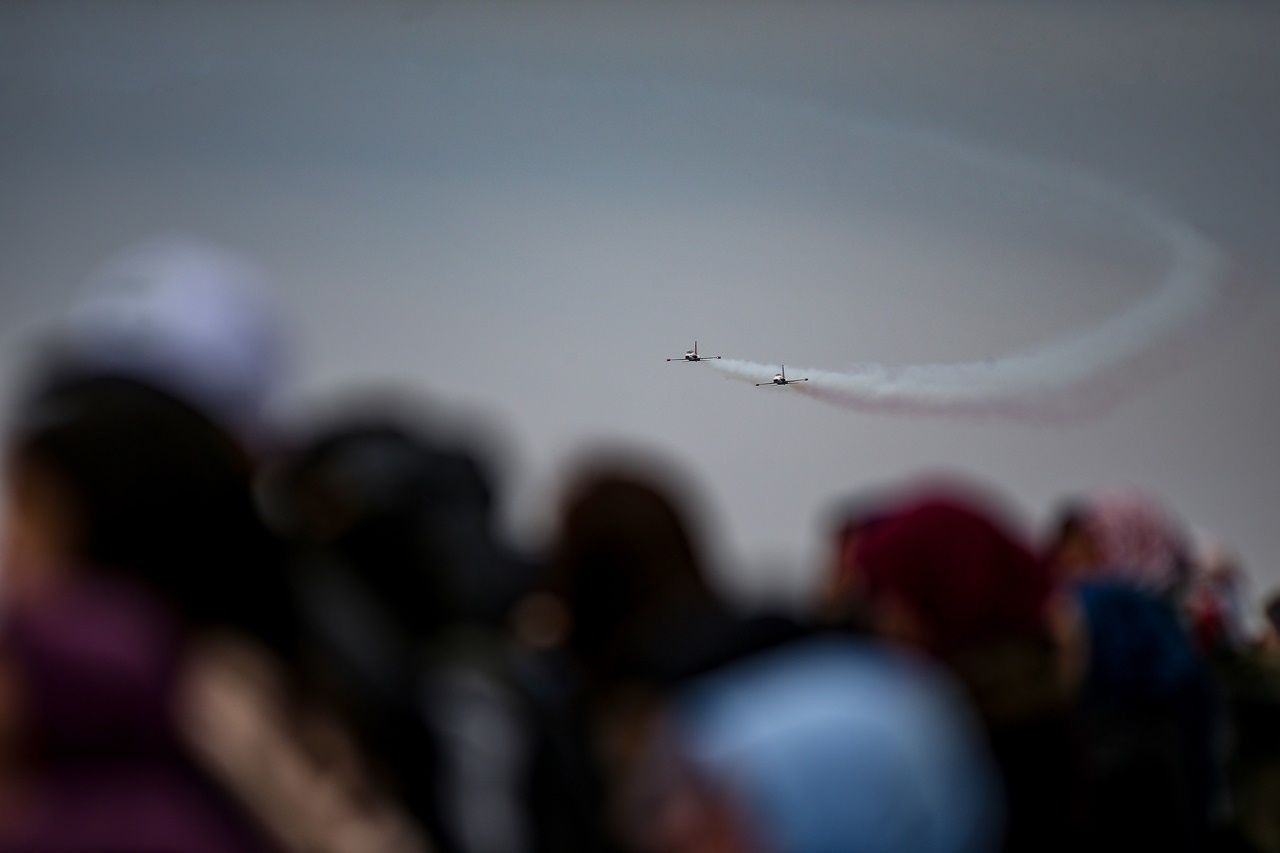 Türk Yıldızları Şehitler Abidesi semalarında... - Sayfa 19