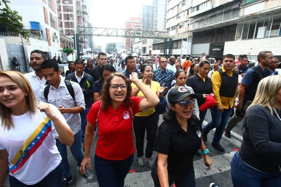 İşte Venezuela'da yaşanan kritik gelişmeler... - Sayfa 5