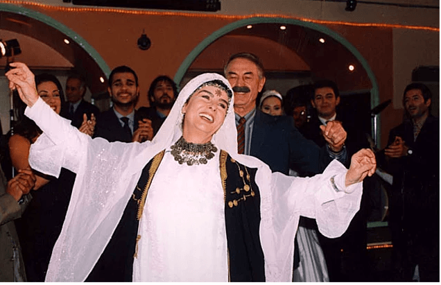 Yeşilçam oyuncuları bakın şimdi ne yapıyor! - Sayfa 37