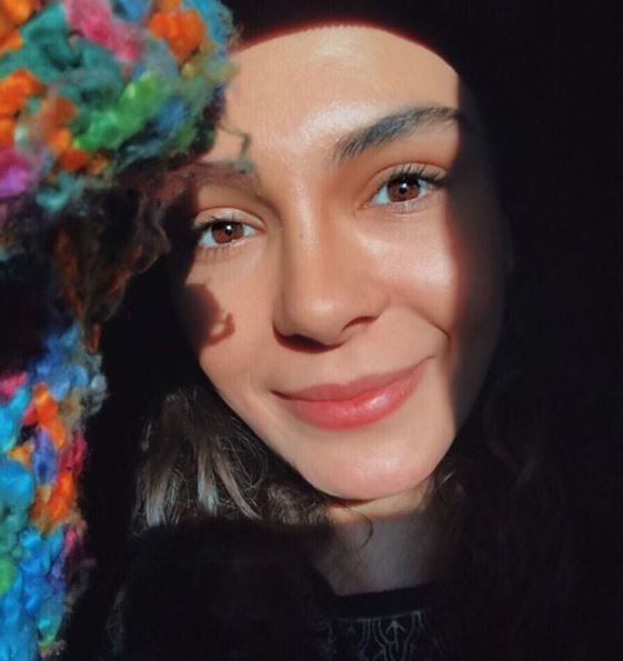 Hercai'nin Reyyan'ı aşk tanımıyla şaşırttı! - Sayfa 7