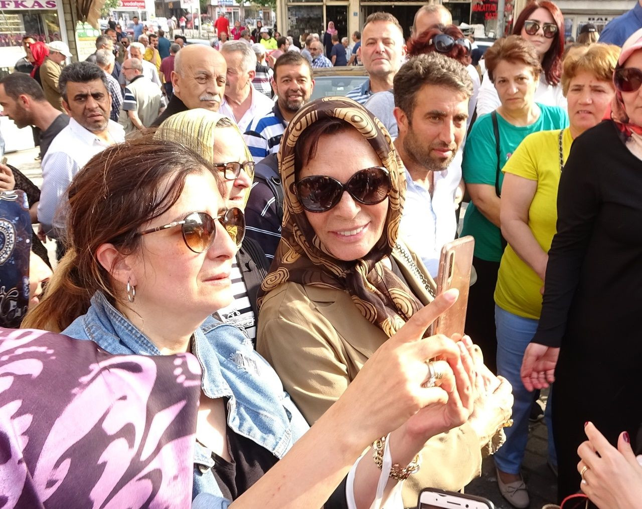 Eşref Kolçak son yolculuğuna uğurlandı... - Sayfa 21