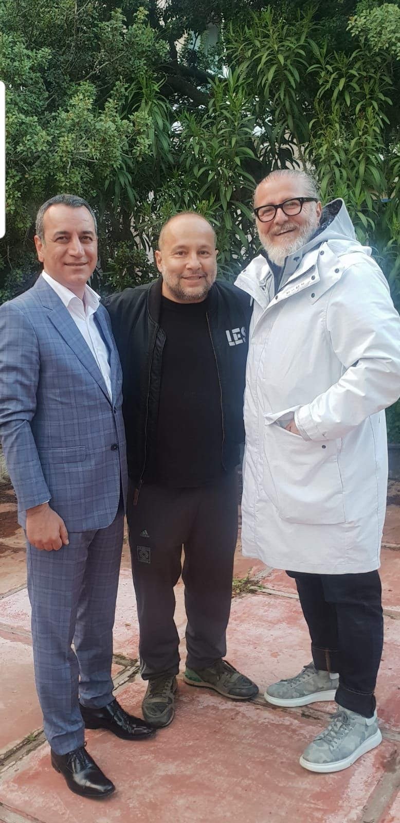 Cahide ilk haftasında Alaçatı'ya damga vurdu... - Sayfa 12