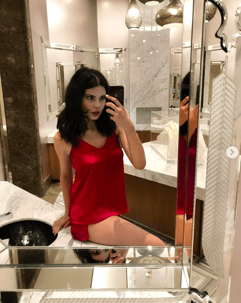 Bu kez de sütyensiz fotoğrafı olay oldu! - Sayfa 22