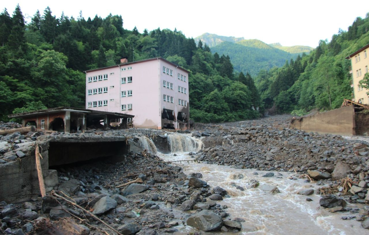Felaket gün ağarınca ortaya çıktı! - Sayfa 15