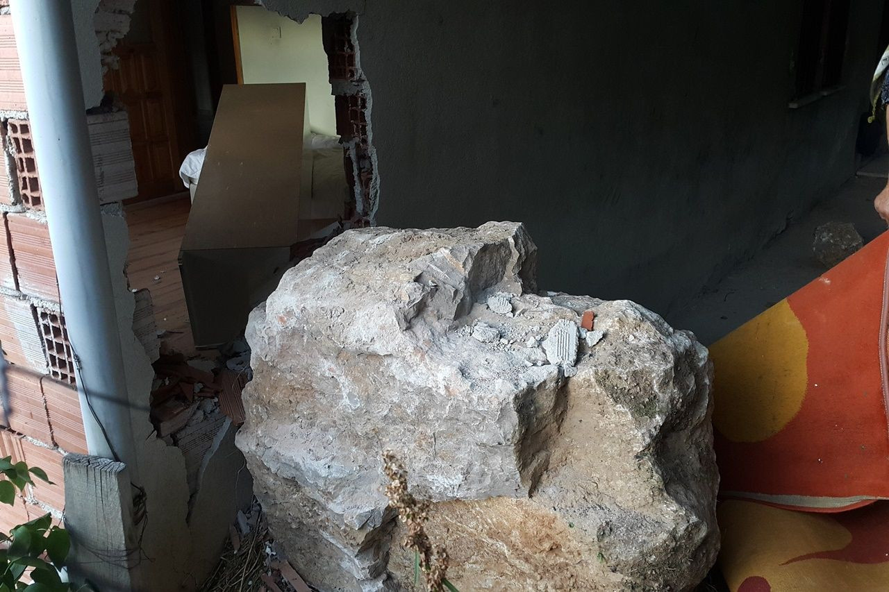 Dev kayalar 630 metreden yuvarlandı... - Sayfa 10