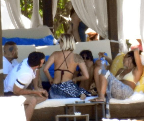 Didem Soydan aileye girdi! - Sayfa 5