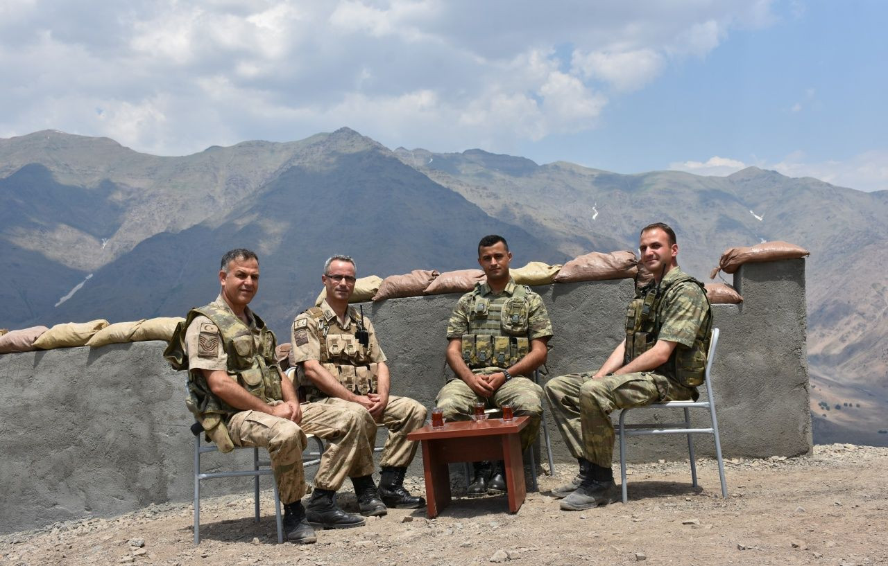 Uzman çavuş baba, oğlu için tayinini istedi! - Sayfa 16