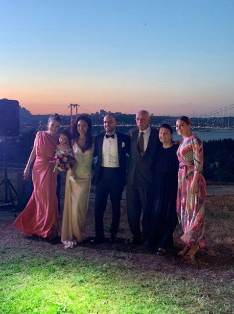 Aslı Enver'in mutlu günü! - Sayfa 7