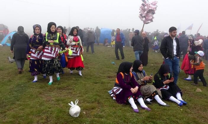 557 yıllık çift minareli üstü açık cami! - Sayfa 13