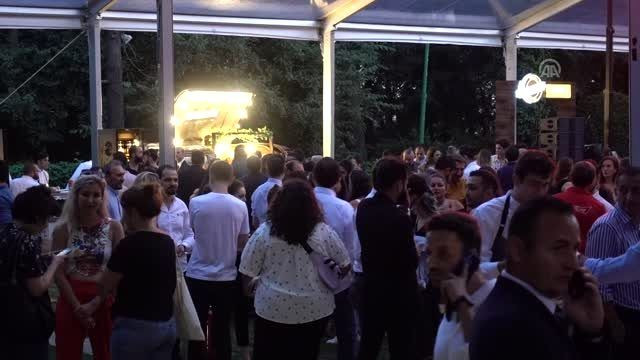 Merakla beklenen Behzat Ç.'nin galası yapıldı! - Sayfa 7