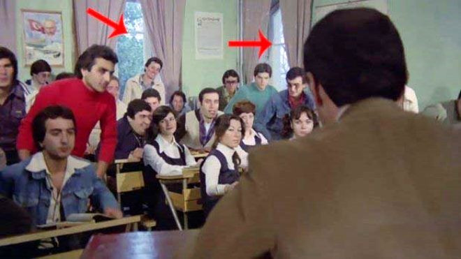 Yeşilçam filmlerinde gözden kaçan hatalar! - Sayfa 7