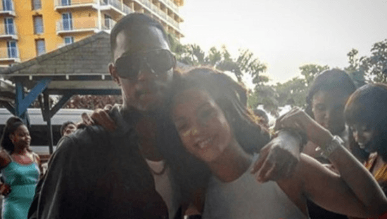 O gece Rihanna'yı derinden sarstı! - Sayfa 38