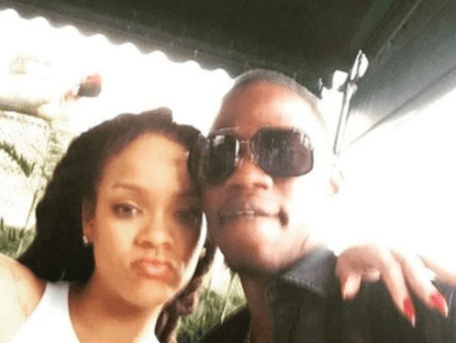 O gece Rihanna'yı derinden sarstı! - Sayfa 40