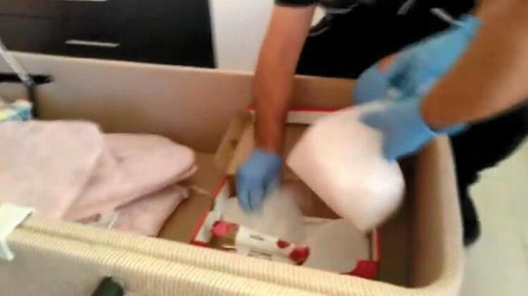 Lüks rezidansa polis operasyonunda yakalandılar! - Sayfa 6