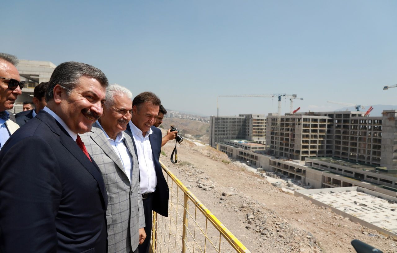 Bakan Koca, Kazım Türker'le dev yatırımı gezdi! - Sayfa 6