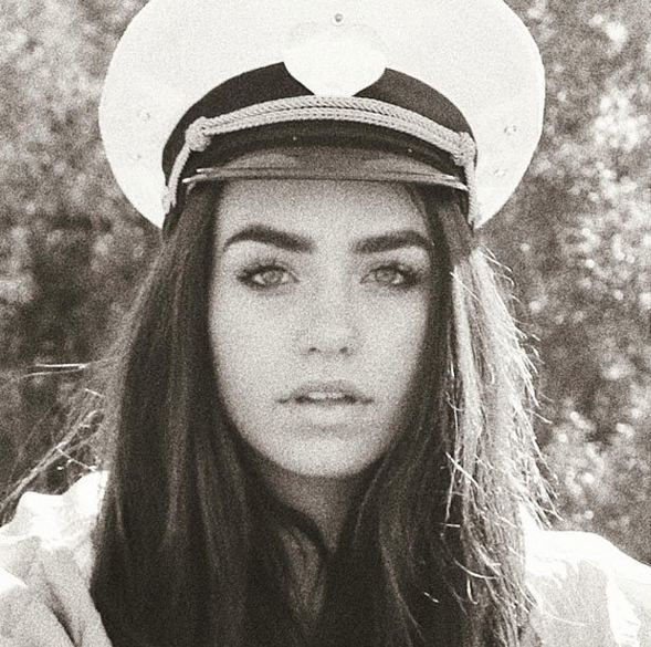 Neredeyse ikizi kadar benziyor! - Sayfa 16